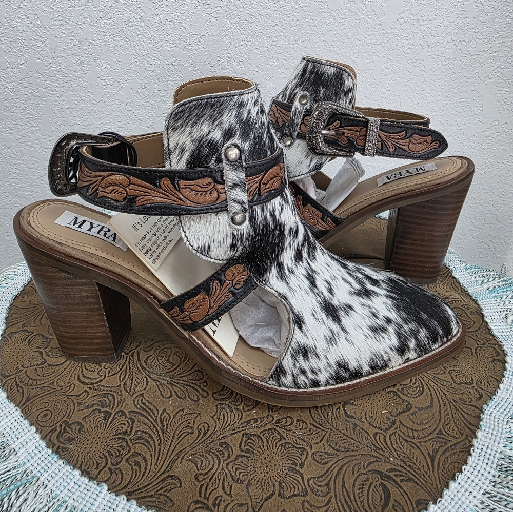 Myra SIZE 6  Black & White Haircalf Heeled Sandal Boot - Picture 8 of 15